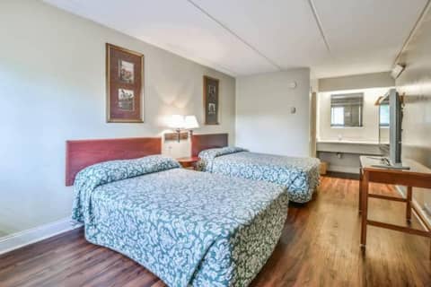 Economy Hotel Memphis — photo 2