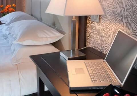 c-hotels Ambasciatori — hotel room