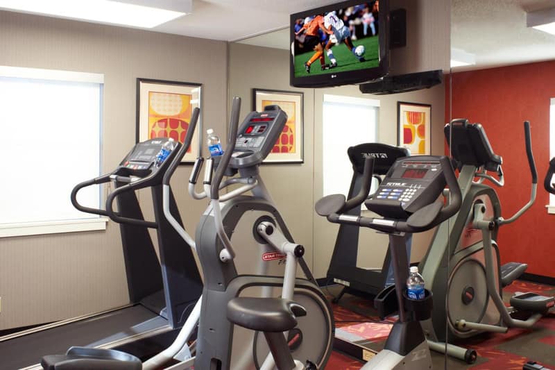 MainStay Suites St Louis - Galleria — activities & amenities
