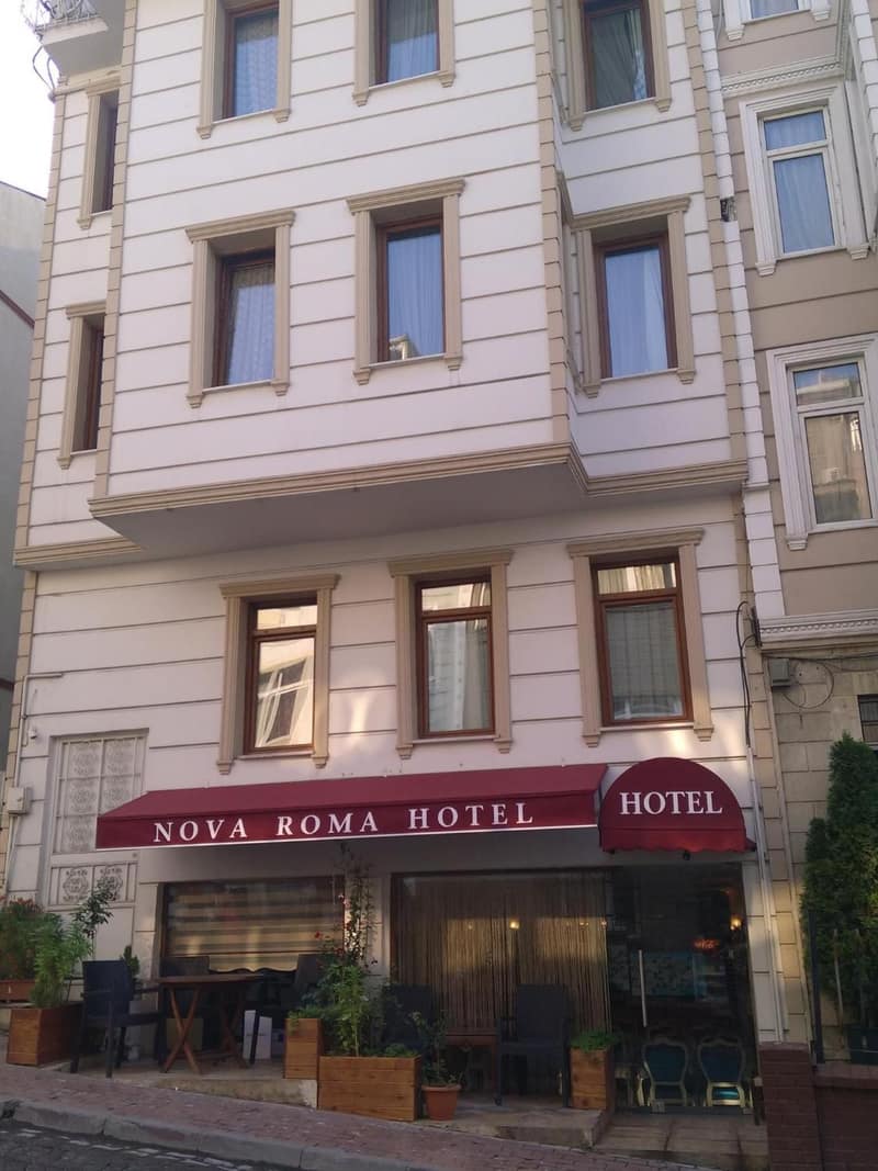 Nova Roma Hotel — building