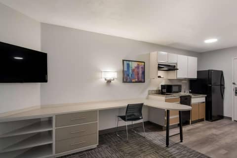 MainStay Suites Louisville Jeffersontown — photo 9