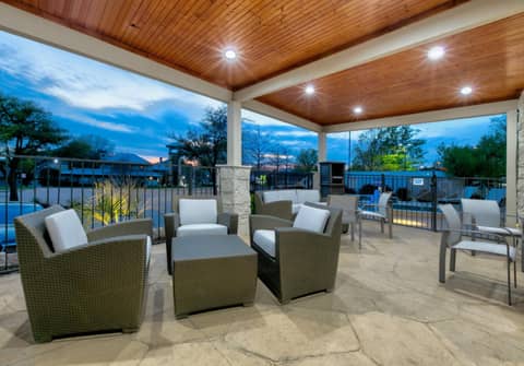 Holiday Inn Express & Suites DALLAS PARK CENTRAL NORTHEAST by IHG — photo 2