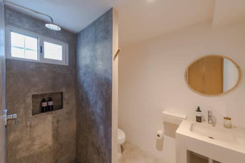 Casa Neem — bathroom