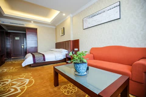 New Knight Royal Hotel Airport and International Resort — photo 9