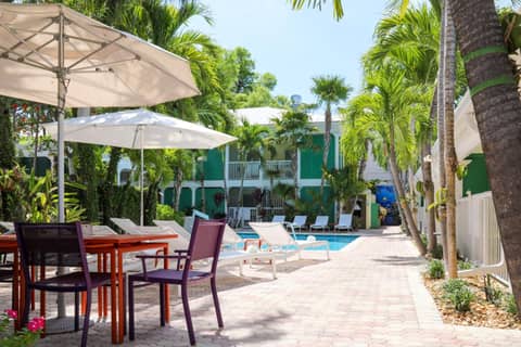 Almond Tree Inn - Adults Only — recepcion & lobby