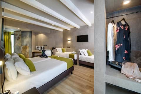 Just Hotel Milano — hotel room