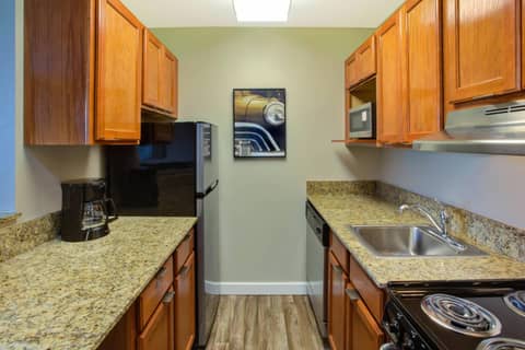TownePlace Suites Detroit Dearborn — photo 9