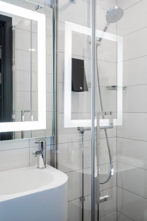 Thon Hotel Astoria — bathroom