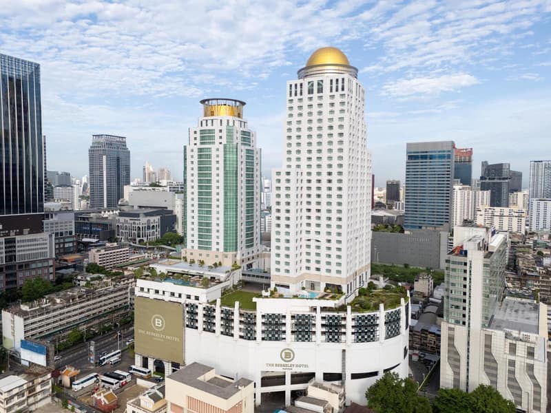 The Berkeley Hotel Pratunam — building