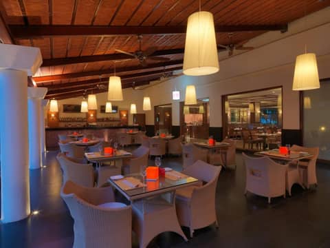 Royal Orchid Resort & Convention Centre, Yelahanka Bangalore — photo 7