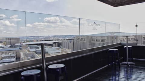 Reef Hotel — roof
