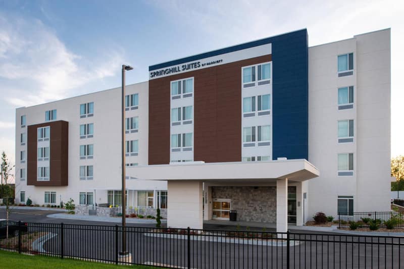 SpringHill Suites by Marriott Kansas City Northeast — building
