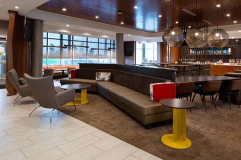SpringHill Suites by Marriott Kansas City Northeast — lounge