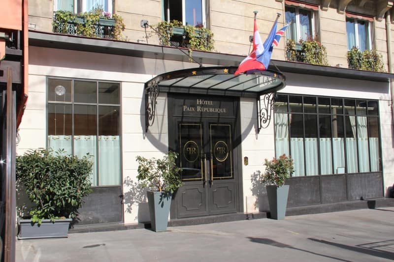 The Originals City Hotel Paix Republique — building