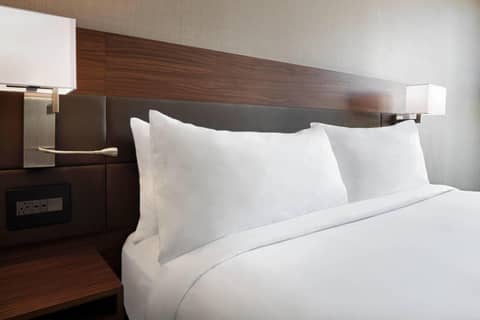 AC Hotel by Marriott Pittsburgh Downtown — photo 3