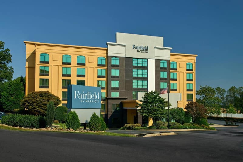 Fairfield by Marriott Inn & Suites Asheville Outlets — building