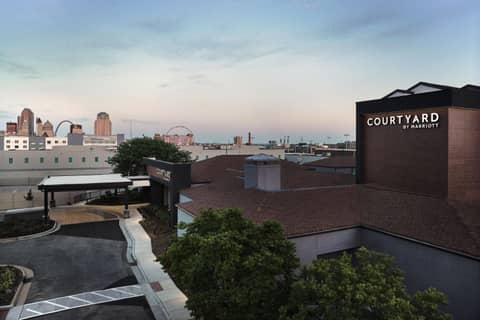 Courtyard by Marriott St. Louis Downtown West — photo 7