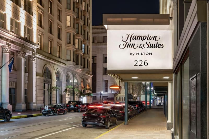 Hampton Inn & Suites New Orleans Downtown French Quarter Area — building