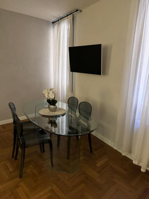 Hotel Torino — dining