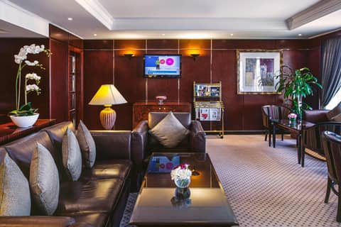 Corniche Hotel Abu Dhabi — photo 4