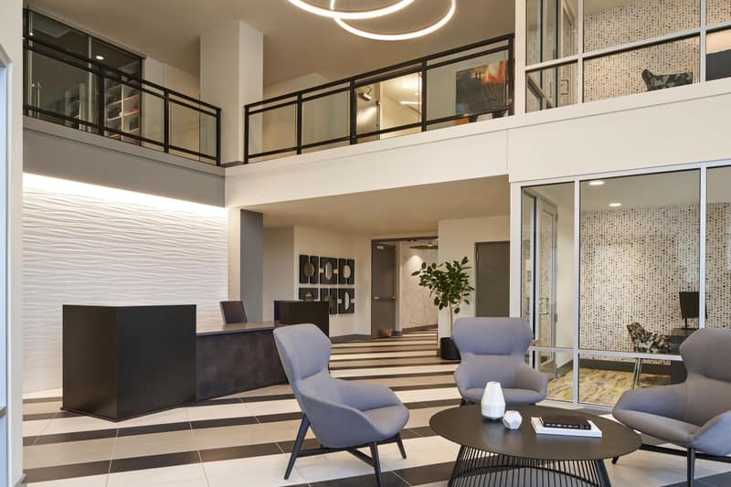 Sentral SoBro — recepcion & lobby