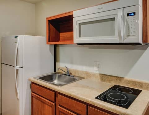 WoodSpring Suites Columbus NE I-270 Airport — photo 7