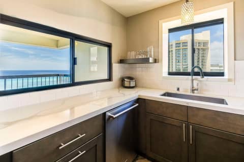 Aston Waikiki Beach Tower — kitchen