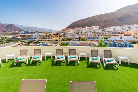 Klayman Olivina Aparthotel — roof