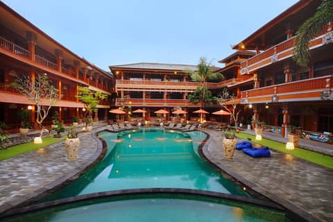 Wina Holiday Villa Kuta Bali — recepcion & lobby