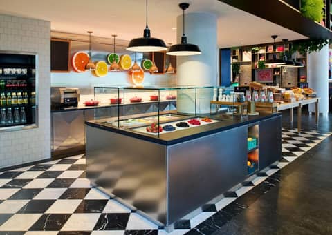 citizenM Boston Back Bay — photo 9
