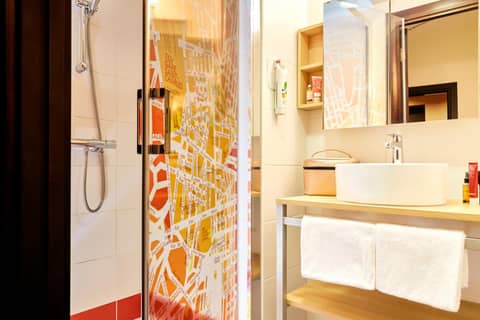ibis Styles Marseille Gare Saint-Charles — photo 6