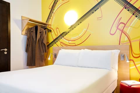 ibis Styles Marseille Gare Saint-Charles — photo 8