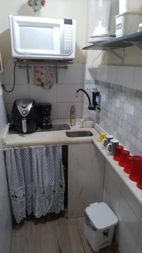 Meu Apartamento a 15min de Copacabana — kitchen