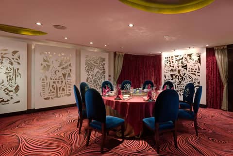 Regal Airport Hotel — photo 4