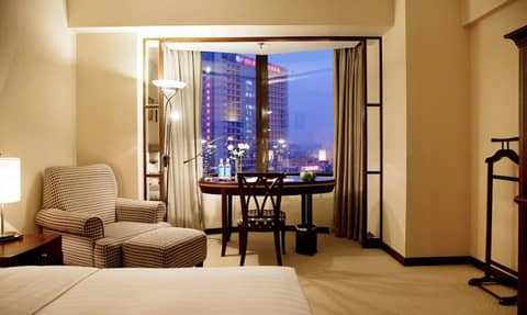 Rosedale Hotel and Suites Guangzhou — photo 3