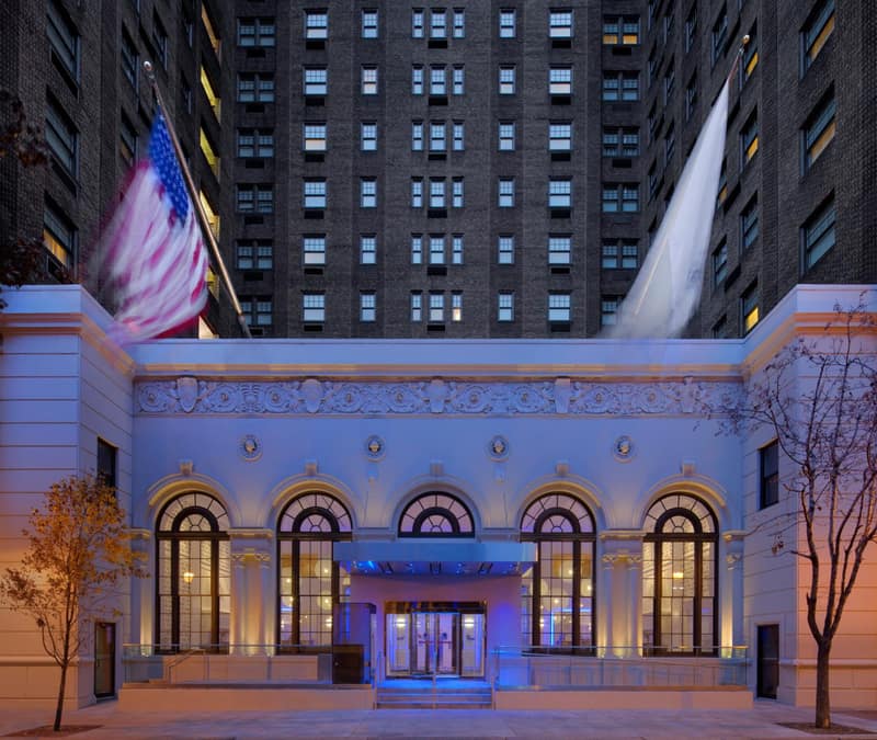 The Warwick Hotel Rittenhouse Square Philadelphia — building