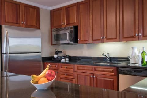 The Warwick Hotel Rittenhouse Square Philadelphia — kitchen