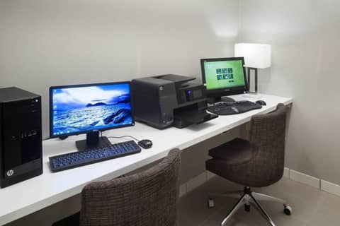 Residence Inn Kansas City Country Club Plaza — other