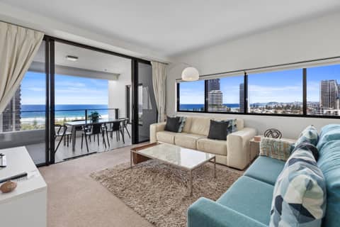 Ultra Broadbeach — hotel room
