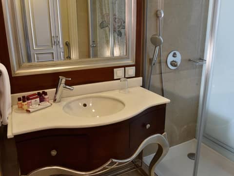 CVK Taksim Hotel Istanbul — photo 2