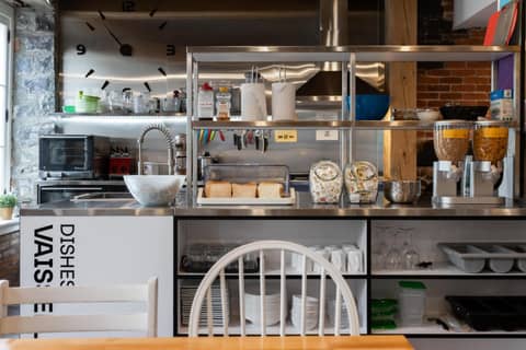 Hotel AtypiQ — kitchen
