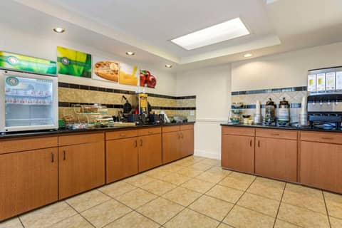 Quality Inn & Suites NRG Park - Medical Center — photo 5