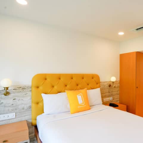 Bloom Boutique l Bandra — hotel room