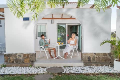 Hotel LIVVO Dunagolf Suites — photo 8