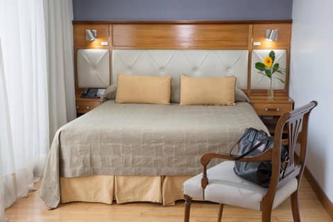 Embajador Hotel — photo 9