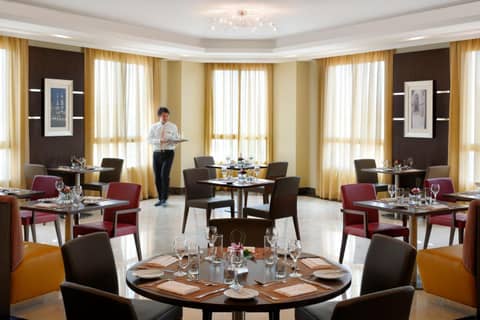 Marriott Executive Apartments Riyadh, Convention Center — photo 9