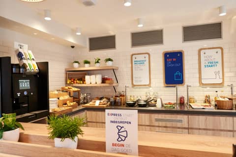 Holiday Inn Express Amsterdam - City Hall by IHG — photo 2