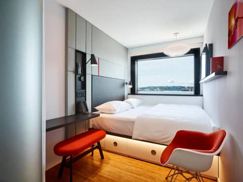 citizenM Seattle Pioneer Square — photo 2