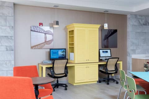 Home2 Suites by Hilton Louisville Downtown NuLu — photo 2
