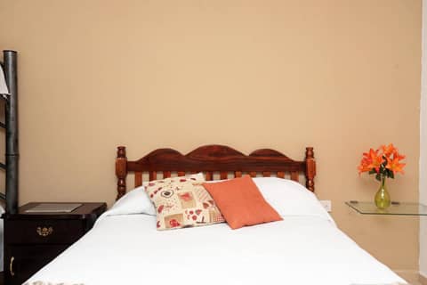 Casa de Ana - Habitación privada — bedroom